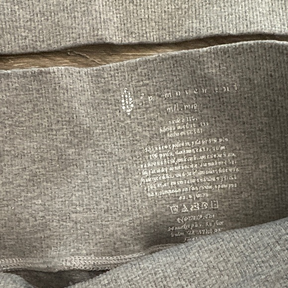 Free People Set - Picture 6 of 7